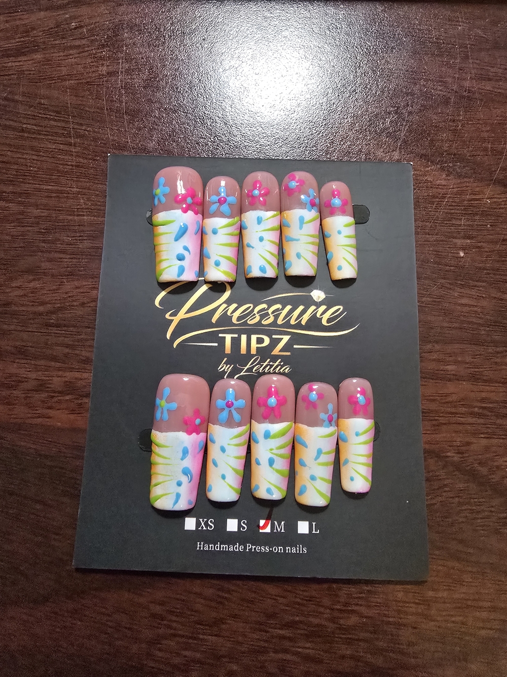 Floral Hand-Painted Press-On Nails in Pink and White